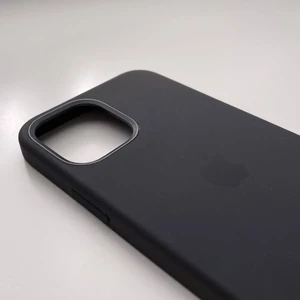 Чорний силіконовий чохол iLoungeMax Silicone Case MagSafe Black для iPhone 12 | 12 Pro OEM - Фото 4