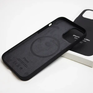 Чорний силіконовий чохол iLoungeMax Silicone Case MagSafe Black для iPhone 12 Pro Max OEM - Фото 5