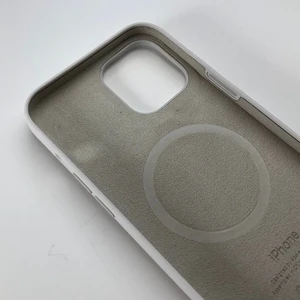 Силиконовый чехол iLoungeMax Silicone Case MagSafe White для iPhone 12 Pro Max OEM - Фото 5