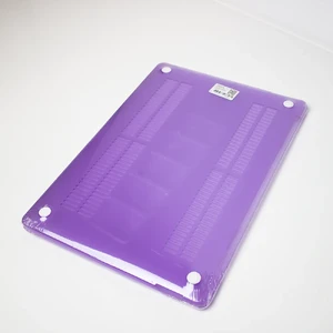 Пластиковий чохол iLoungeMax Soft Touch Purple для MacBook Pro 16" (2019) - Фото 3