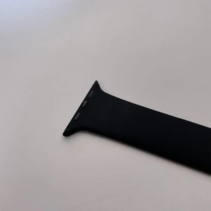 Силиконовый монобраслет iLoungeMax Solo Loop Black для Apple Watch Ultra 49mm | 45mm | 44mm | 42mm Size L OEM - Фото 3