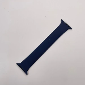 Силіконовий монобраслет iLoungeMax Solo Loop Midnight Blue для Apple Watch Ultra 49mm | 45mm | 44mm | 42mm Size M OEM - Фото 4