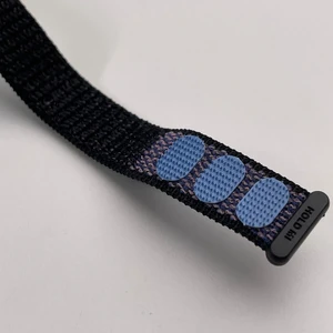Нейлоновый ремешок iLoungeMax Sport Loop Black для Xiaomi Mi Band 5 | 6 - Фото 4