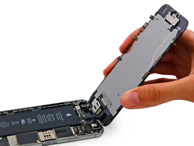 Пайка драйвера подсветки iPhone 6