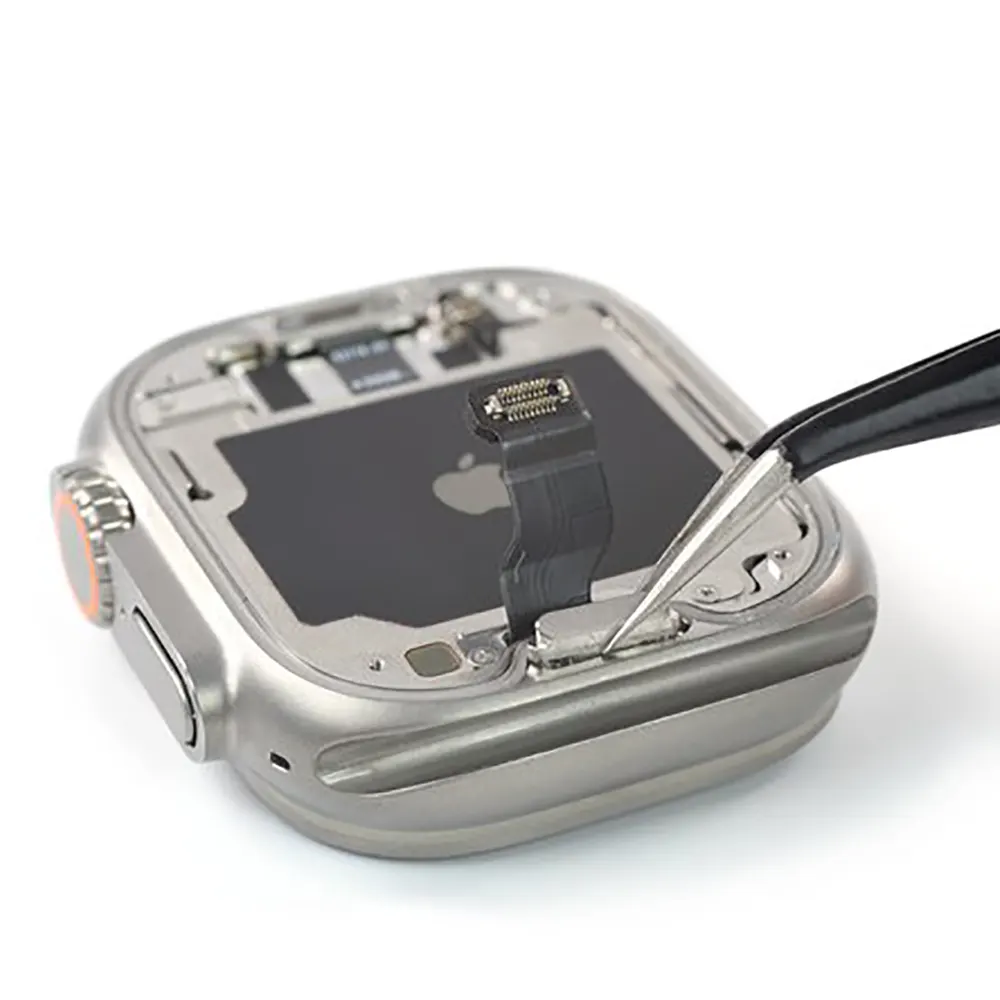 Пайка шлейфів Apple Watch Ultra
