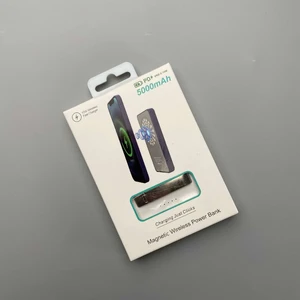 Повербанк с беспроводной зарядкой iLoungeMax MagSafe Wireless Charger Power Bank 5000mAh White (с поддержкой анимации) - Фото 2