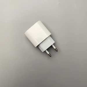 Зарядка Apple USB-C Adapter 20W для iPhone | iPad (OEM) - Фото 3