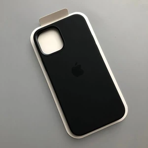 Чорний силіконовий чохол iLoungeMax Silicone Case MagSafe Black для iPhone 12 Pro Max OEM (c підтримкою анімації) - Фото 2