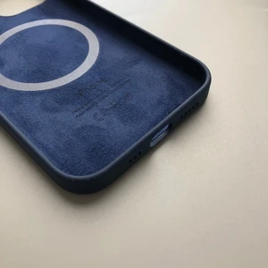 Силиконовый чехол iLoungeMax Silicone Case MagSafe Deep Navy для iPhone 12 | 12 Pro OEM (c поддержкой анимации) - Фото 7