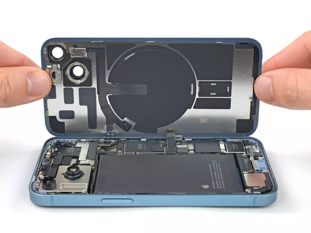 Ремонт GSM-модуля связи iPhone 14