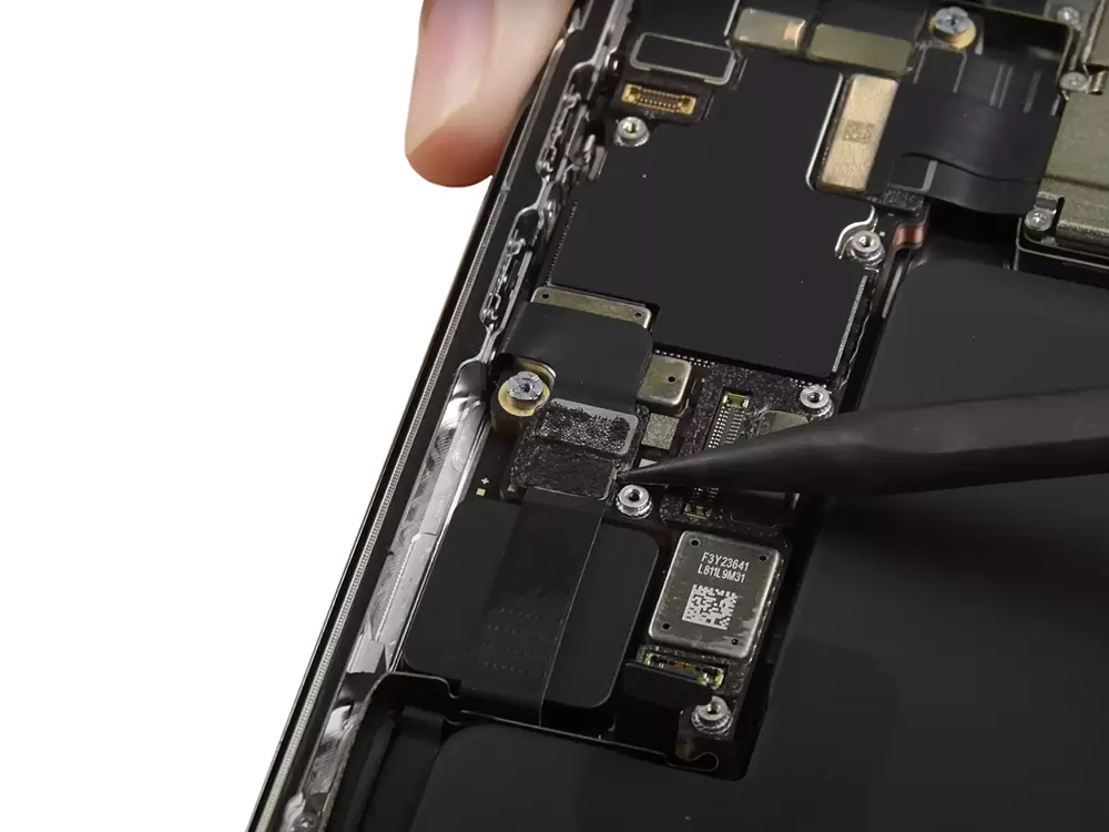 Ремонт кнопок громкости iPhone 14 Pro Max