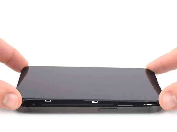 Ремонт після потрапляння води до iPhone 14 Pro