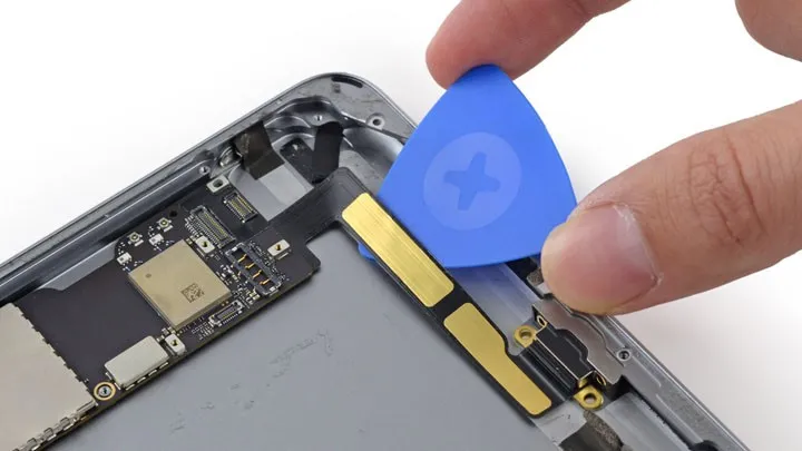 Ремонт разъема зарядки (синхронизации) iPad mini 2