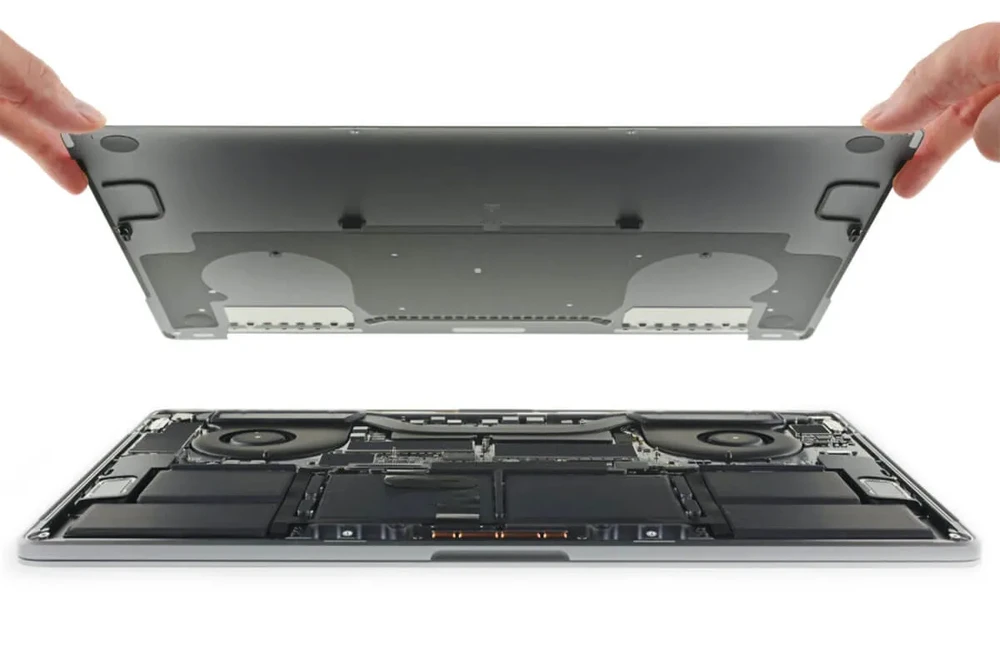 Ремонт ланцюга харчування MacBook Pro 15" (2018 | 2019) А1990