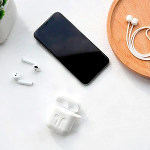 Силиконовый чехол ROCK Carrying Case White для Apple AirPods - Фото 4