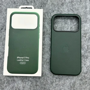 Защитный чехол iLoungeMax PU Leather Case Magnetic Forest Green для iPhone 17 Pro Max - Фото 2