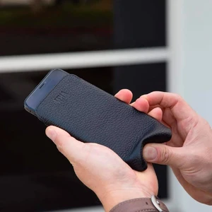 Кожаный чехол-карман Sena Ultraslim Wallet Tan для iPhone 13 Pro Max - Фото 4
