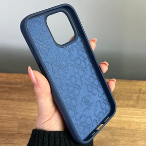 Дутый кожаный чехол Santa Barbara Polo & Racquet Club с подставкой и разъемом для карты CLYDE Blue для iPhone 15 Pro - Фото 4