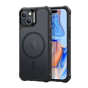 Силиконовый чехол с MagSafe ESR Air Armor HaloLock Frosted Black для iPhone 15 4894240173664  - Фото 1