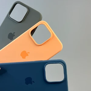 Силиконовый чехол iLoungeMax Silicone Case с MagSafe Clay для iPhone 15 Pro OEM - Фото 5
