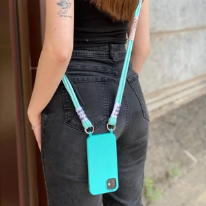 Силіконовий чохол з ремінцем iLoungeMax Crossbody Case Blue для iPhone 11 - Фото 3