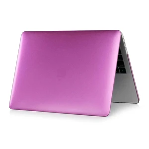 Пластиковый чехол iLoungeMax Soft Touch Metallic Purple для MacBook Pro 13" (2016-2019)  - Фото 1