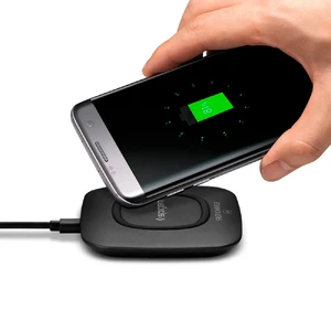 Бездротовий зарядний пристрій Spigen Essential F301W 10W для iPhone X | XS | 8 | 8 Plus | Samsung - Фото 4