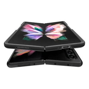 Черный защитный чехол Spigen Thin Fit для Samsung Galaxy Z Fold 3 - Фото 4