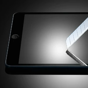 Защитное стекло iLoungeMax GLASS-M 0.33mm для iPad Pro 9.7" | Air | Air 2 | 9.7" (2017 | 2018) - Фото 3