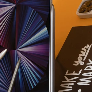 Алюминиевый магнитный стилус с USB-C Adonit NEO Matte Silver для iPad Air 4/3 | iPad Mini 6/5 | iPad 9/8/7/6 | iPad Pro 11/12.9" для рисования и письма - Фото 4