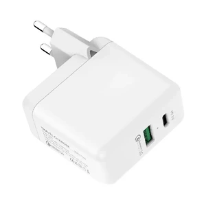 Швидке зарядний пристрій iLoungeMax Travel Charger QC08 White Quick Charge 3.0