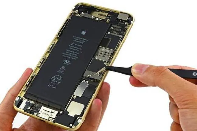 Пайка контроллера тачскрина iPhone XS