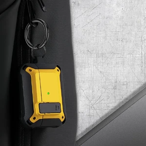 Протиударний чохол на замку для AirPods 3 з карабіном | iLoungeMax Lock Case Yellow - Фото 10