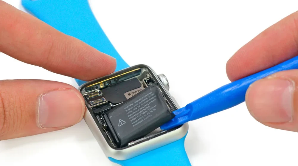Заміна акумулятора Apple Watch Series 5