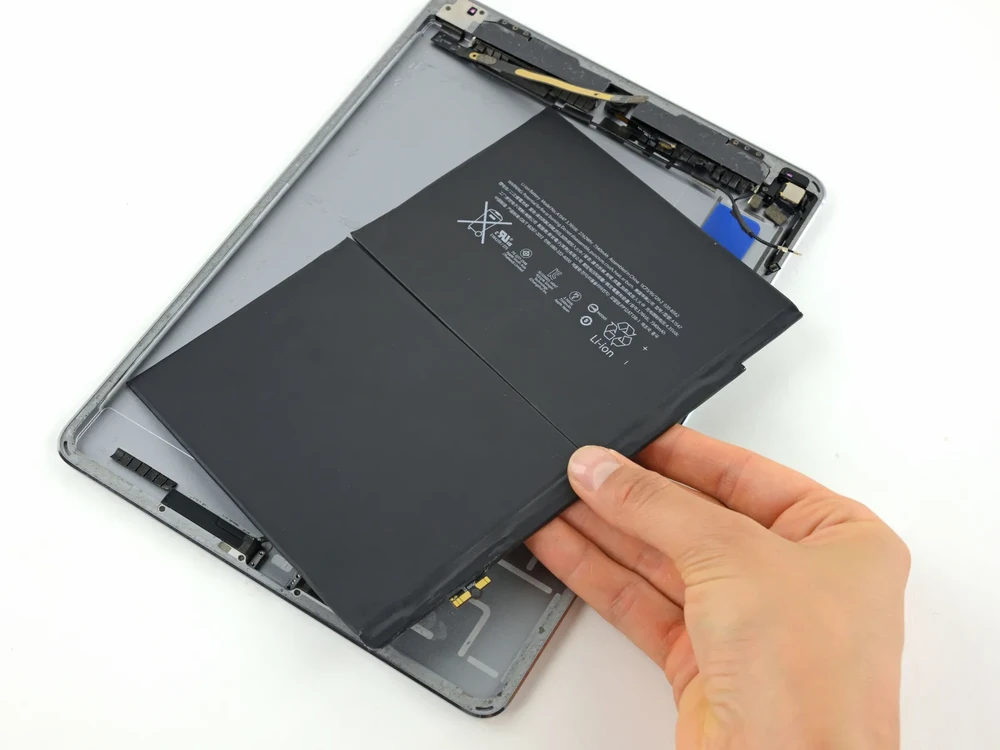 Заміна акумулятора iPad 3