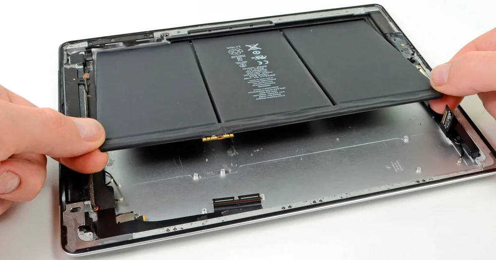 Заміна акумулятора iPad mini 3