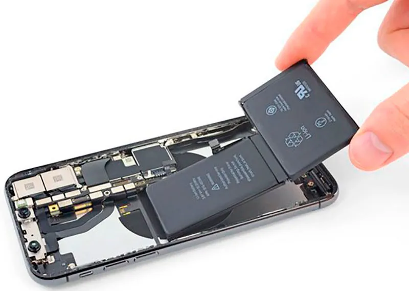 Замена аккумулятора iPhone X