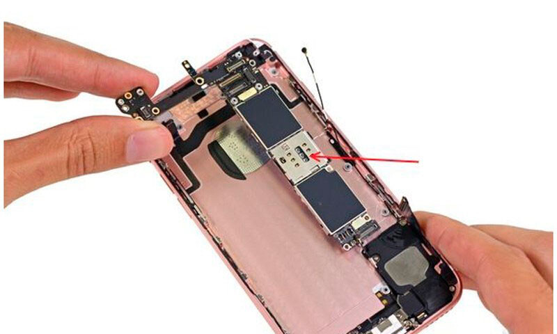 Замена лотка SIM-карты iPhone 8 Plus
