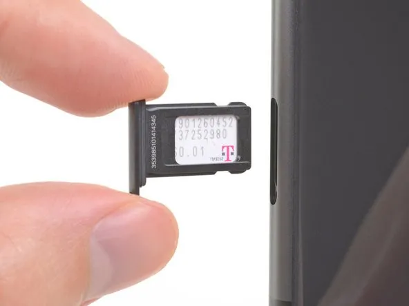 Замена лотка SIM-карты (механизма) iPhone 11