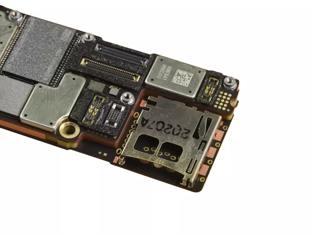 Замена лотка SIM-карты (механизма) iPhone 14 Pro Max в Украине