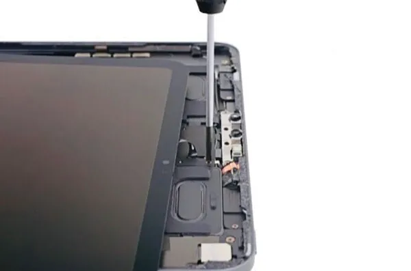 Замена микрофона iPad Pro 11" (2020)