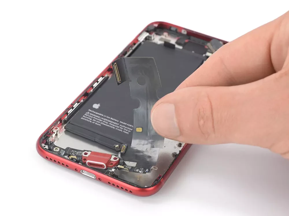Ремонт разъема зарядки iPhone SE 3 (2022)