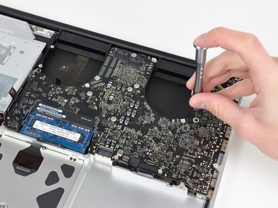 Замена разъема зарядки MacBook Air 13" (2010 | 2011) А1369