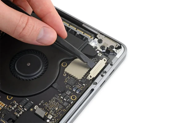 Замена разъема зарядки MacBook Pro 15" (2018 | 2019) А1990