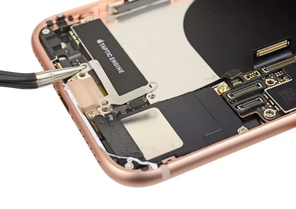 Замена разъема зарядки (синхронизации) iPhone 6 Plus