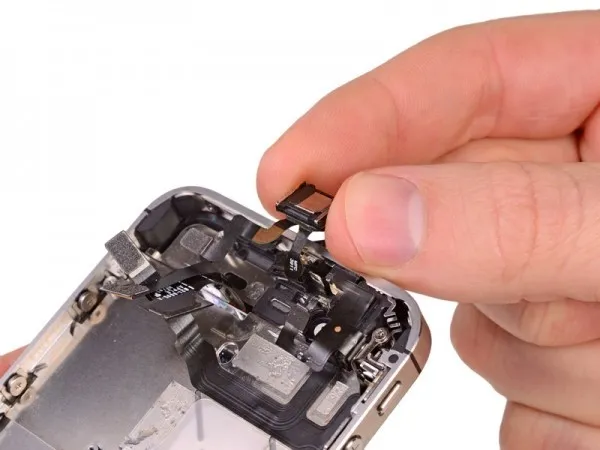 Замена сетки голосового динамика iPhone 6