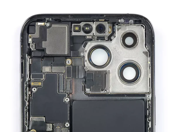 Замена стекла задней камеры iPhone 14 Pro Max