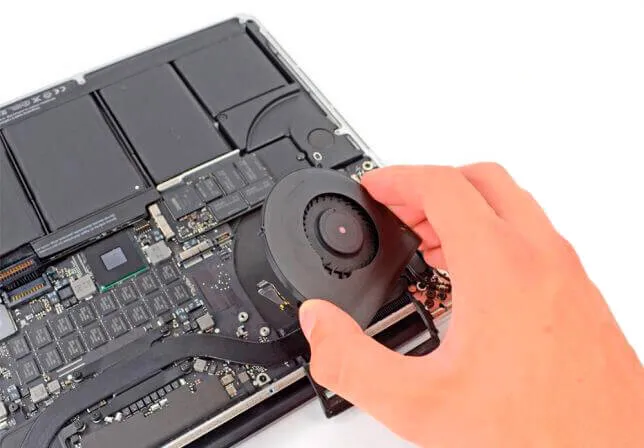 Заміна термопасти MacBook Air 11" (2012-2015) A1465