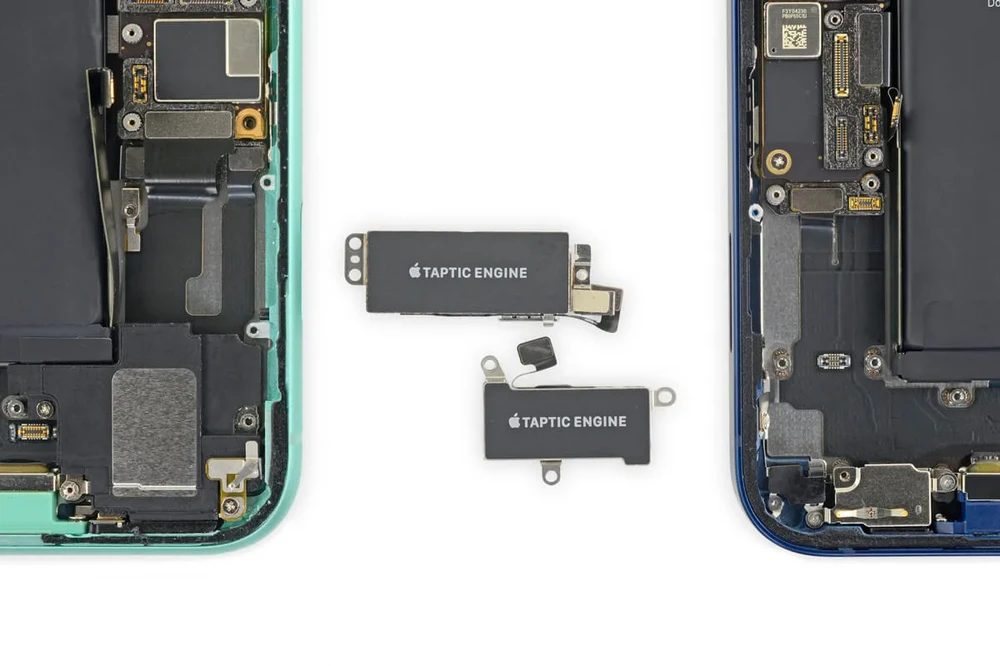 Замена виброзвонка iPhone 12 Pro Max