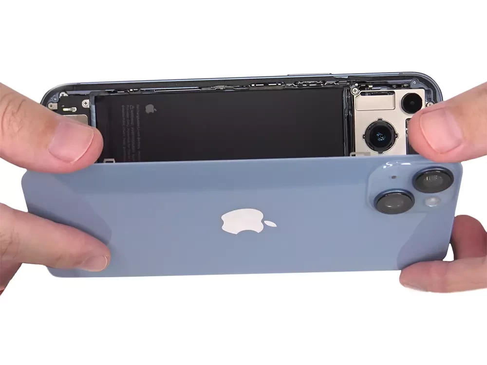 Замена заднего стекла на iPhone 14 Plus